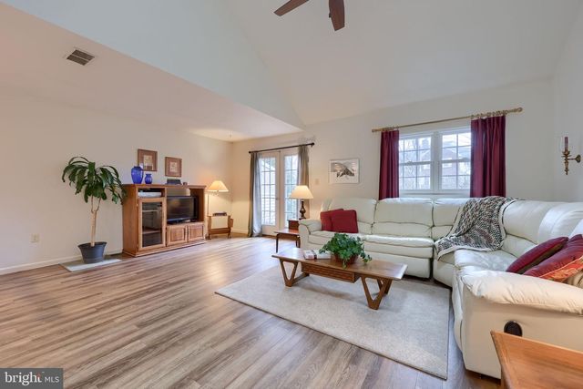 147 GREENVIEW DR, Lancaster, PA 17601