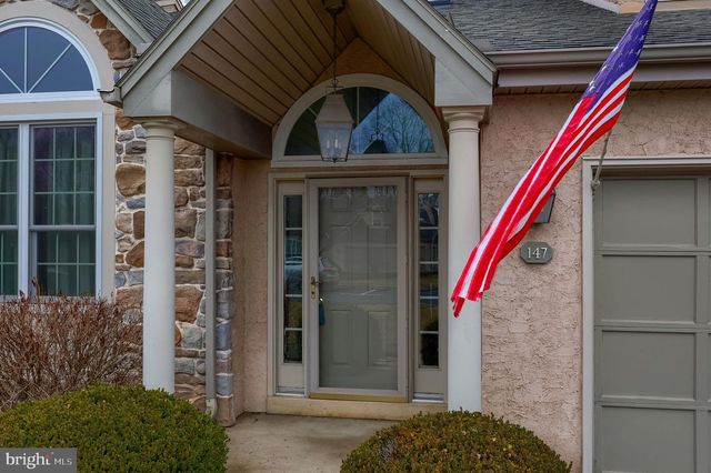 147 GREENVIEW DR, Lancaster, PA 17601