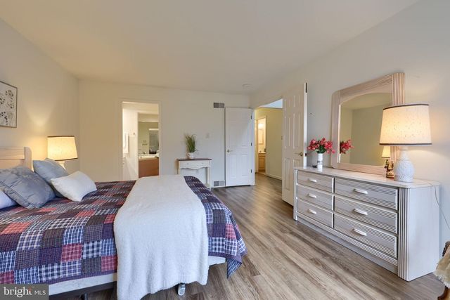 147 GREENVIEW DR, Lancaster, PA 17601