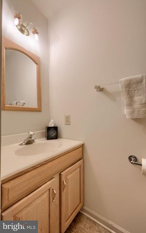 147 GREENVIEW DR, Lancaster, PA 17601