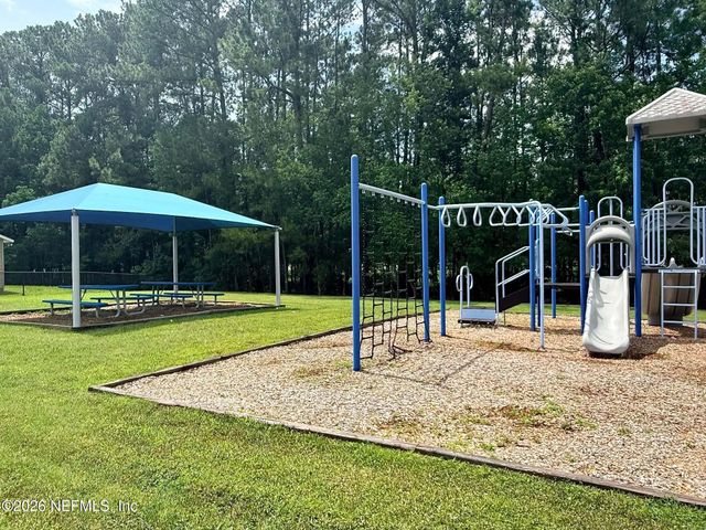 11768 SILVER HILL Drive, Jacksonville, FL 32218