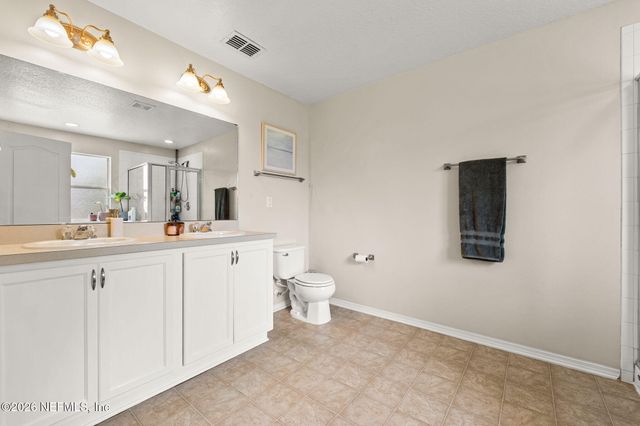 11768 SILVER HILL Drive, Jacksonville, FL 32218