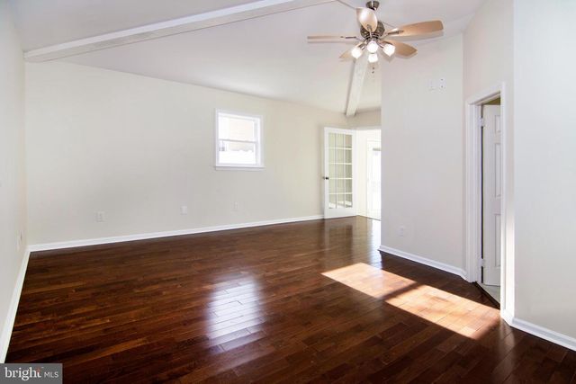 20 SUGAR BUSH DR, Sicklerville, NJ 08081