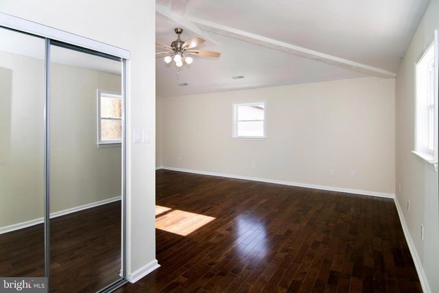 20 SUGAR BUSH DR, Sicklerville, NJ 08081