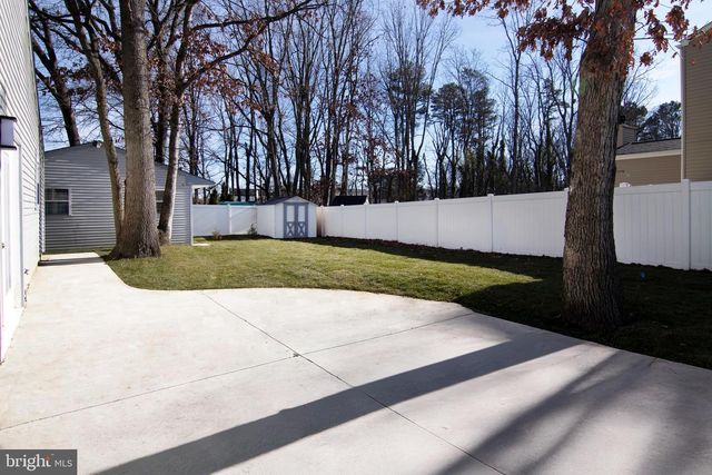 20 SUGAR BUSH DR, Sicklerville, NJ 08081