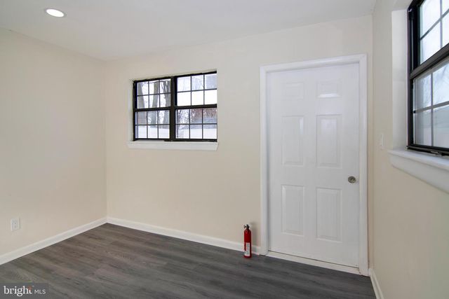 20 SUGAR BUSH DR, Sicklerville, NJ 08081