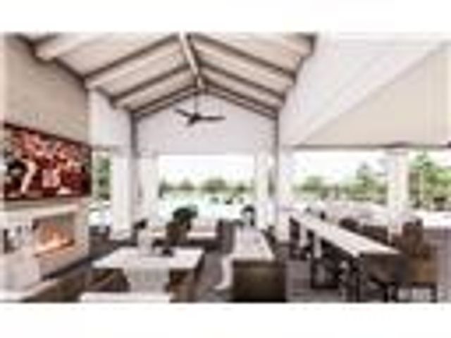 18600 Howe Drive, Overland Park, KS 66085