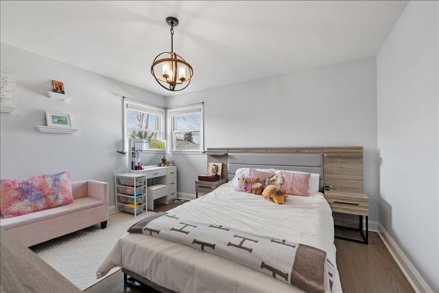 8154 N Root Court, Niles, IL 60714