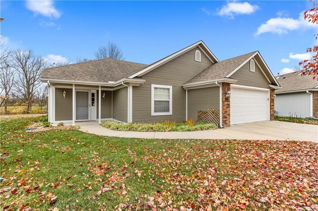 5416 S Downey Court, Independence, MO 64055