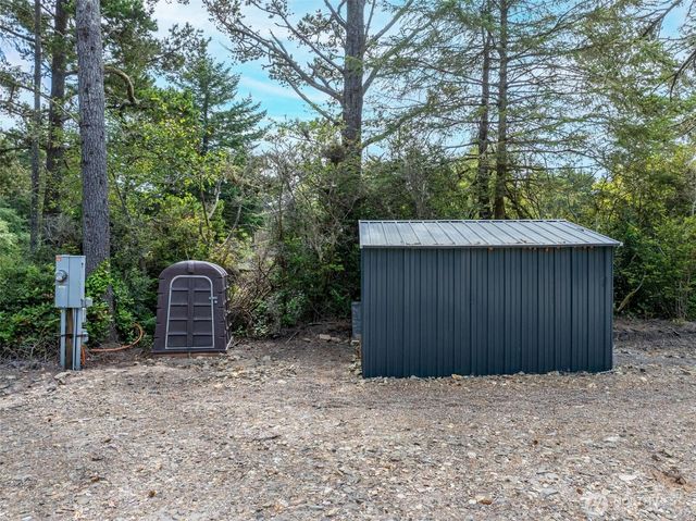 1605 243rd Lane, Ocean Park, WA 98640