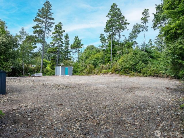 1605 243rd Lane, Ocean Park, WA 98640