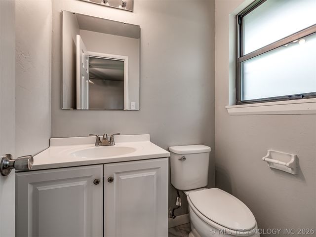 113 W 31st Place, Sand Springs, OK 74063