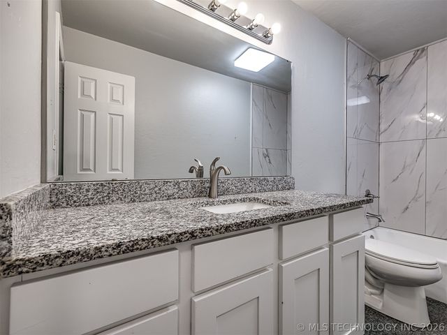 113 W 31st Place, Sand Springs, OK 74063