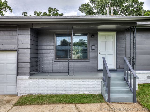 113 W 31st Place, Sand Springs, OK 74063