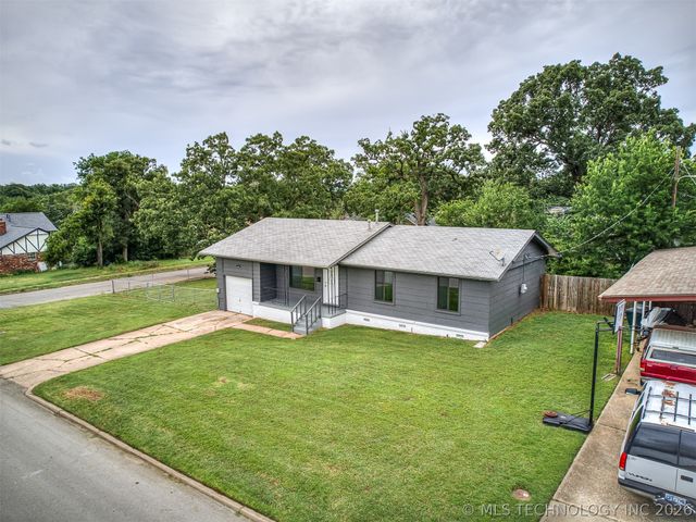 113 W 31st Place, Sand Springs, OK 74063