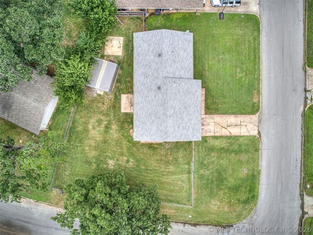 113 W 31st Place, Sand Springs, OK 74063