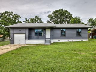 113 W 31st Place, Sand Springs, OK 74063