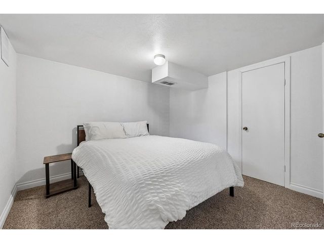 3154 N Columbine St, Denver, CO 80205