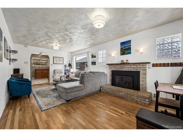 3154 N Columbine St, Denver, CO 80205