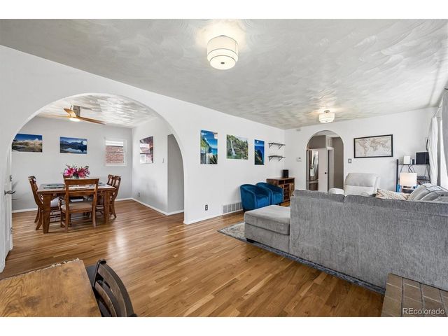 3154 N Columbine St, Denver, CO 80205