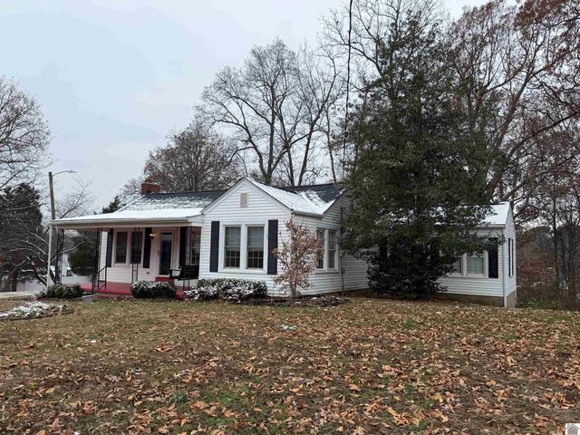 3975 CONTEST ROAD, Paducah, KY 42001