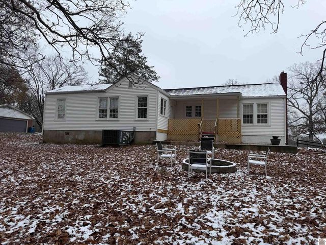 3975 CONTEST ROAD, Paducah, KY 42001