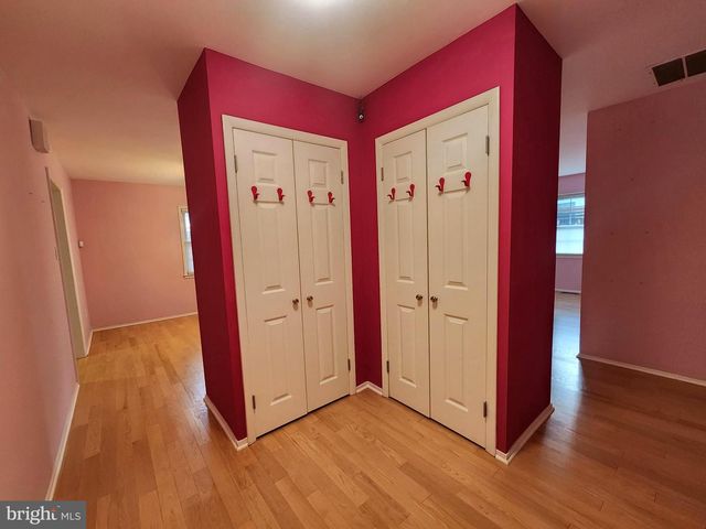 13201 MOSS RANCH LN, Fairfax, VA 22033