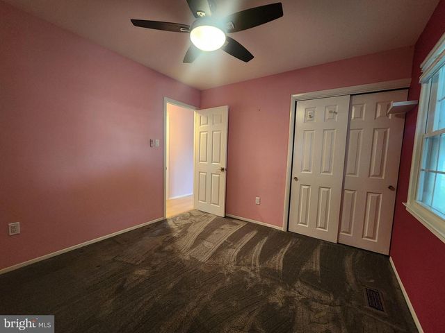 13201 MOSS RANCH LN, Fairfax, VA 22033