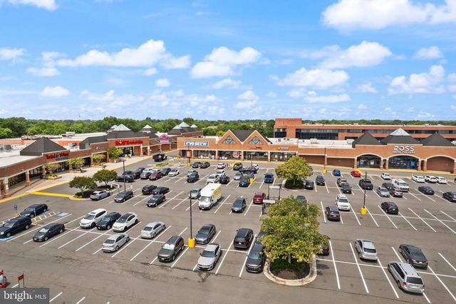 13201 MOSS RANCH LN, Fairfax, VA 22033