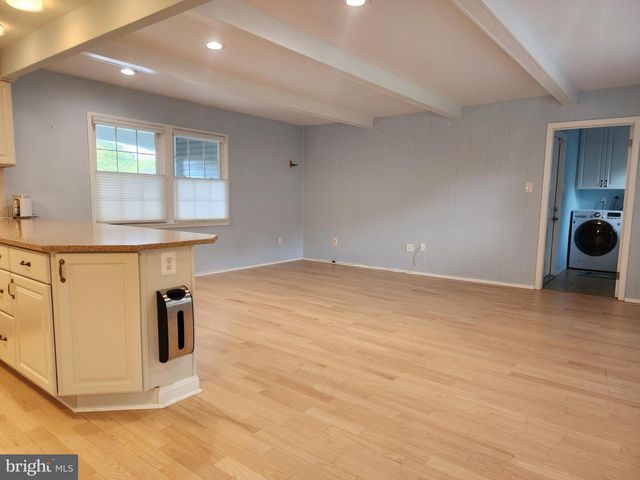 13201 MOSS RANCH LN, Fairfax, VA 22033