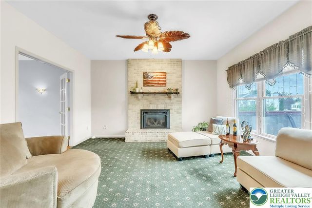 1785 Clarendon Drive, Forks Twp, PA 18040