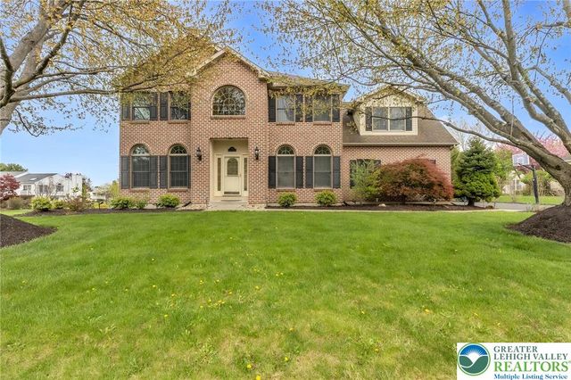 1785 Clarendon Drive, Forks Twp, PA 18040