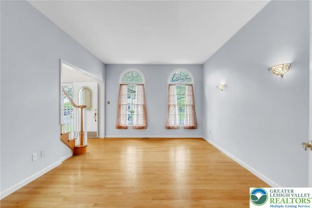 1785 Clarendon Drive, Forks Twp, PA 18040