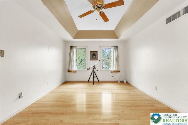 1785 Clarendon Drive, Forks Twp, PA 18040