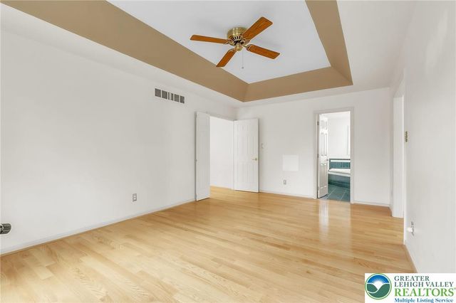 1785 Clarendon Drive, Forks Twp, PA 18040