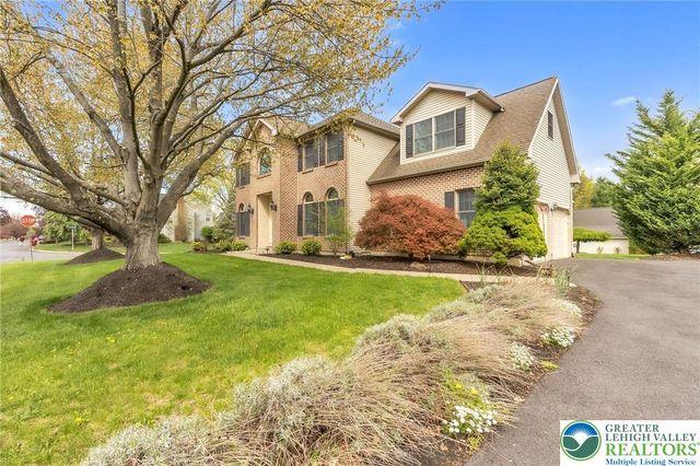 1785 Clarendon Drive, Forks Twp, PA 18040