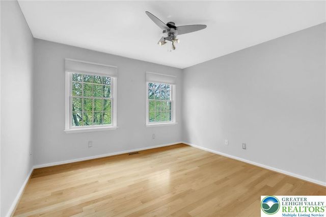 1785 Clarendon Drive, Forks Twp, PA 18040