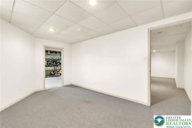 1785 Clarendon Drive, Forks Twp, PA 18040