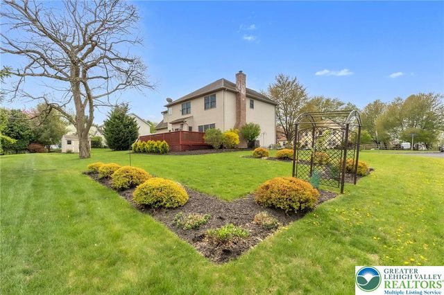 1785 Clarendon Drive, Forks Twp, PA 18040
