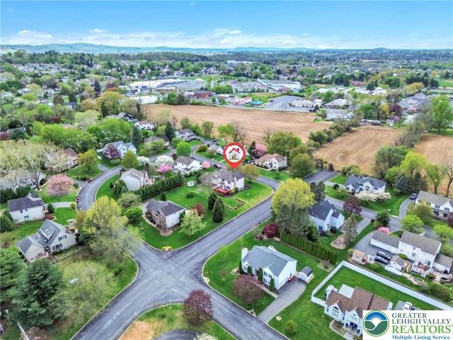 1785 Clarendon Drive, Forks Twp, PA 18040