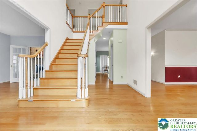 1785 Clarendon Drive, Forks Twp, PA 18040