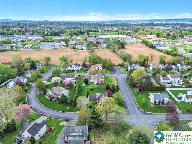 1785 Clarendon Drive, Forks Twp, PA 18040
