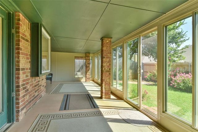 612 Fox Hunt Lane, Edmond, OK 73003