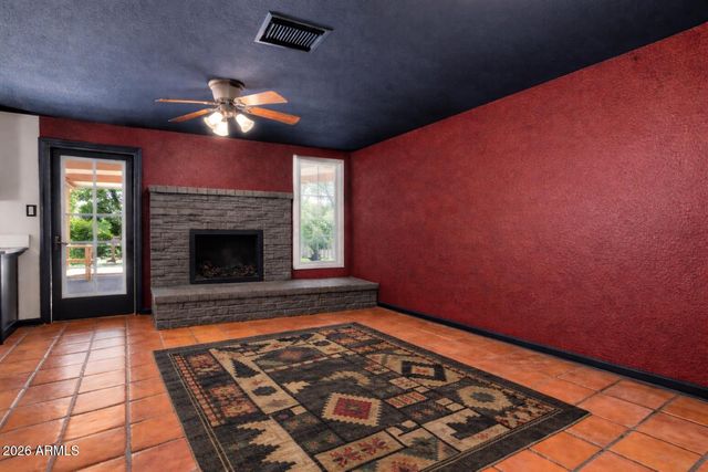 1600 W ALAMO Drive, Chandler, AZ 85224