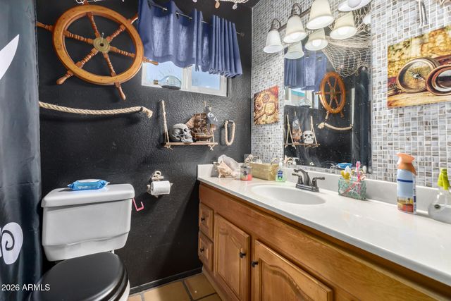 1600 W ALAMO Drive, Chandler, AZ 85224