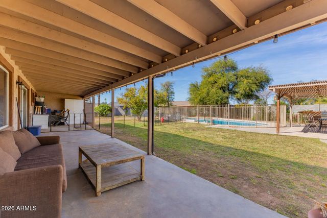 1600 W ALAMO Drive, Chandler, AZ 85224