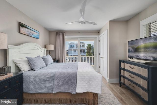 8 E 73RD ST, Harvey Cedars, NJ 08008