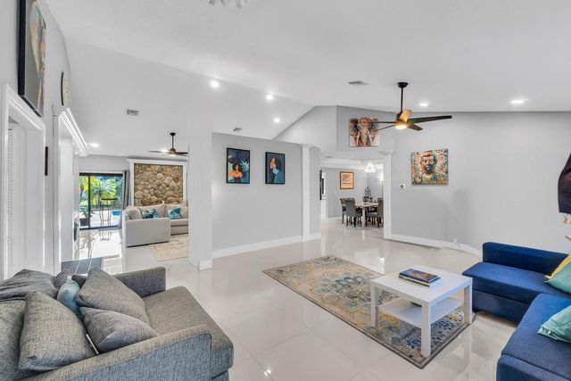 11266 NW 10th Place, Coral Springs, FL 33071