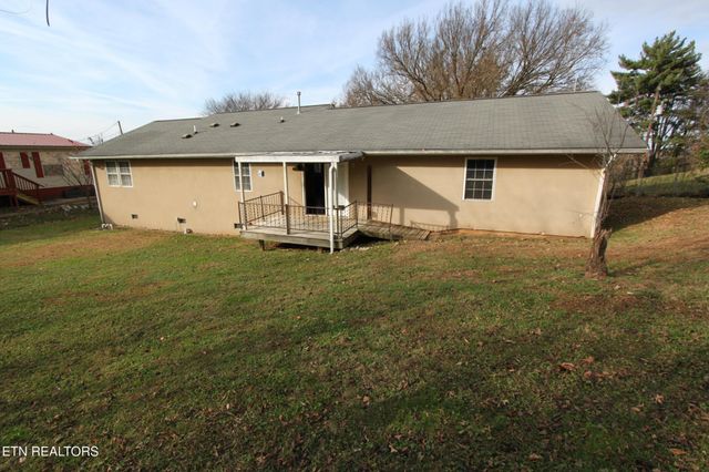 150 Osborne St, Loudon, TN 37774