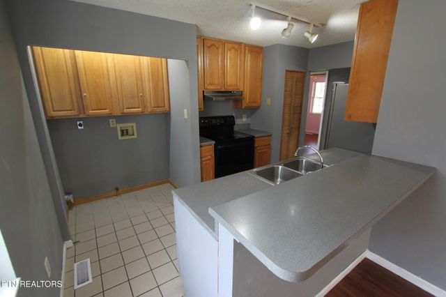 150 Osborne St, Loudon, TN 37774